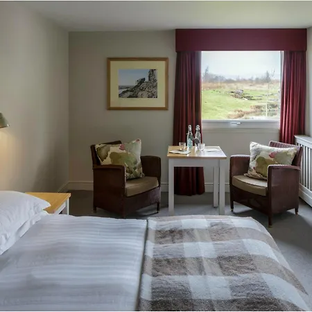 Westmorland 3*