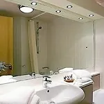Westmorland 3*