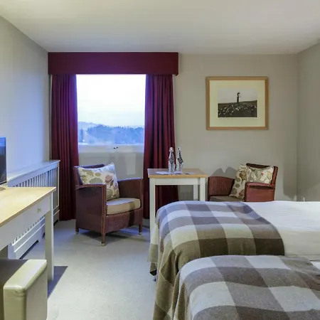 Westmorland 3*